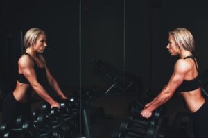 Modna biżuteria dla mężczyzn – nowe trendy