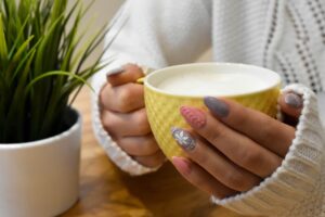 Modne okulary przeciwsłoneczne – trendy na nadchodzący sezon