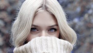 Porady stylistów: jak nosić oversize w modzie